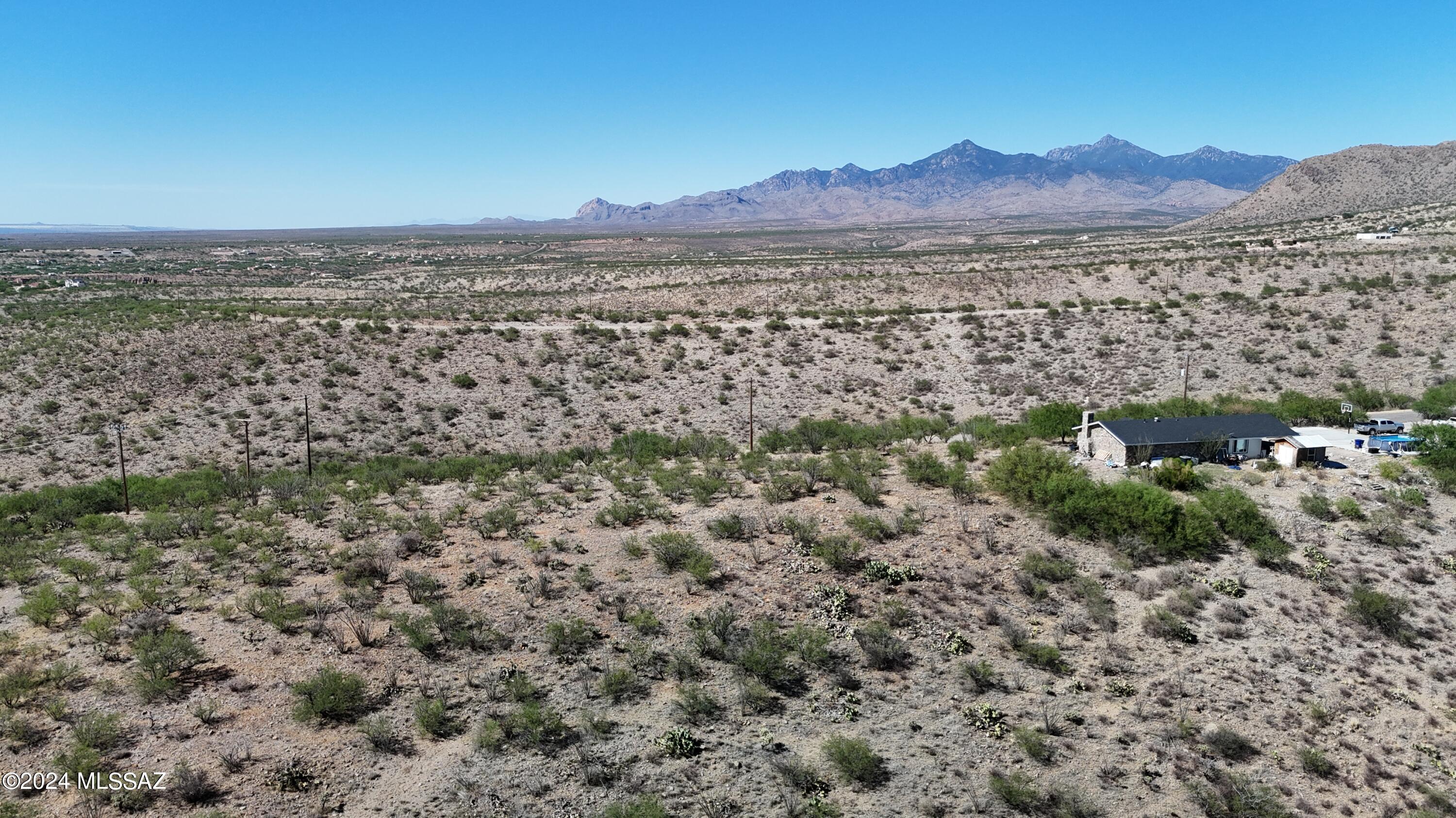 1747 Ruta Caravela, Unit 34 Rio Rico, AZ 85648 - Photo 9 of 13