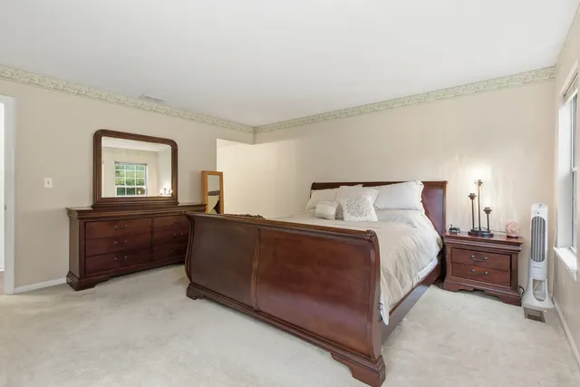 $3,000 | 1411 Clybourne Street, Unit 11E, Batavia, IL 60510