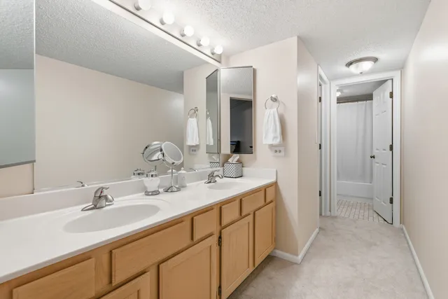 $3,000 | 1411 Clybourne Street, Unit 11E, Batavia, IL 60510