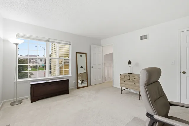 $3,000 | 1411 Clybourne Street, Unit 11E, Batavia, IL 60510