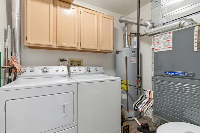 $3,000 | 1411 Clybourne Street, Unit 11E, Batavia, IL 60510