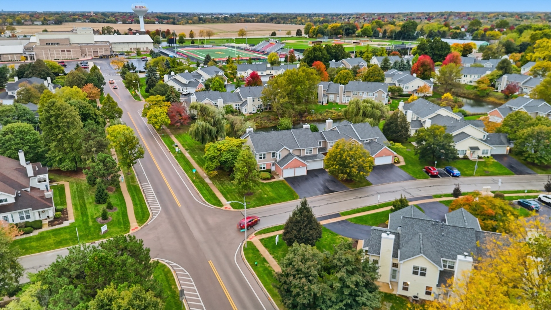 1411 Clybourne Street, Unit 11E Batavia, IL 60510 - Photo 31 of 34 an aerial view of a