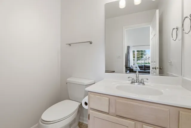 $3,000 | 1411 Clybourne Street, Unit 11E, Batavia, IL 60510