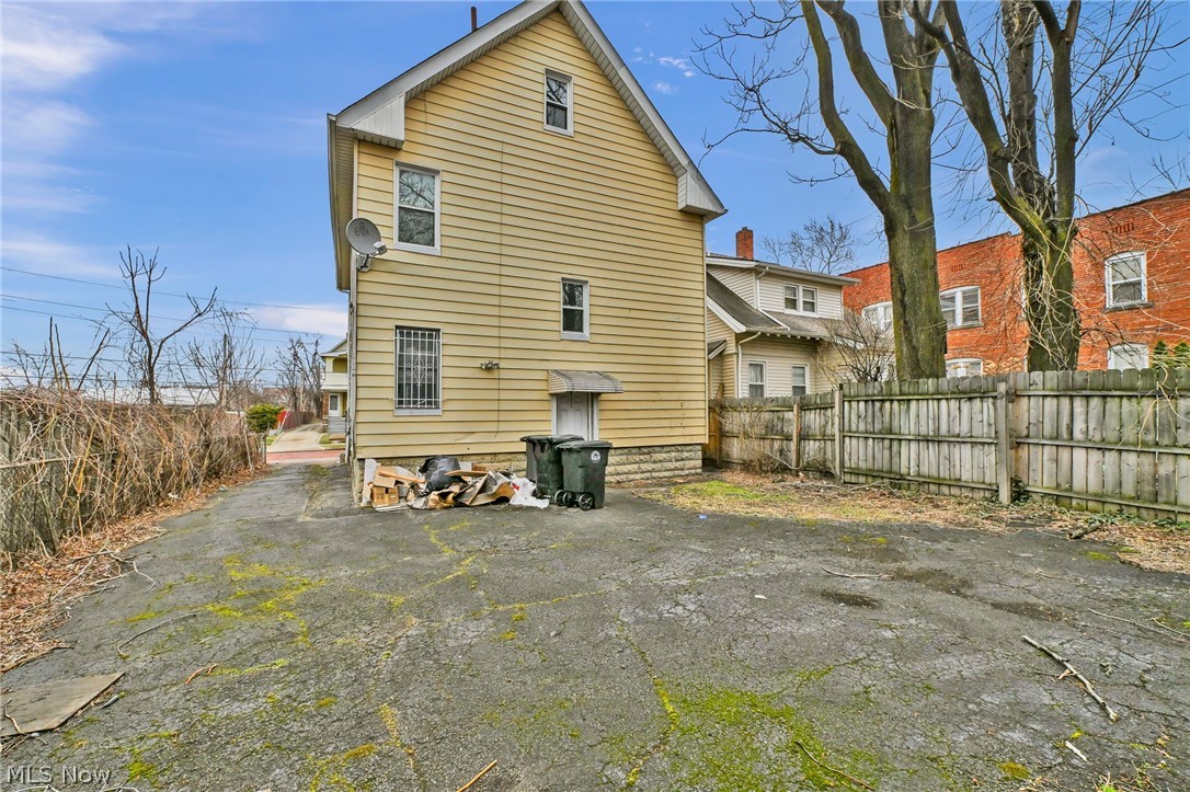 880 Stevenson Road Cleveland, OH 44110 - Photo 19 of 19