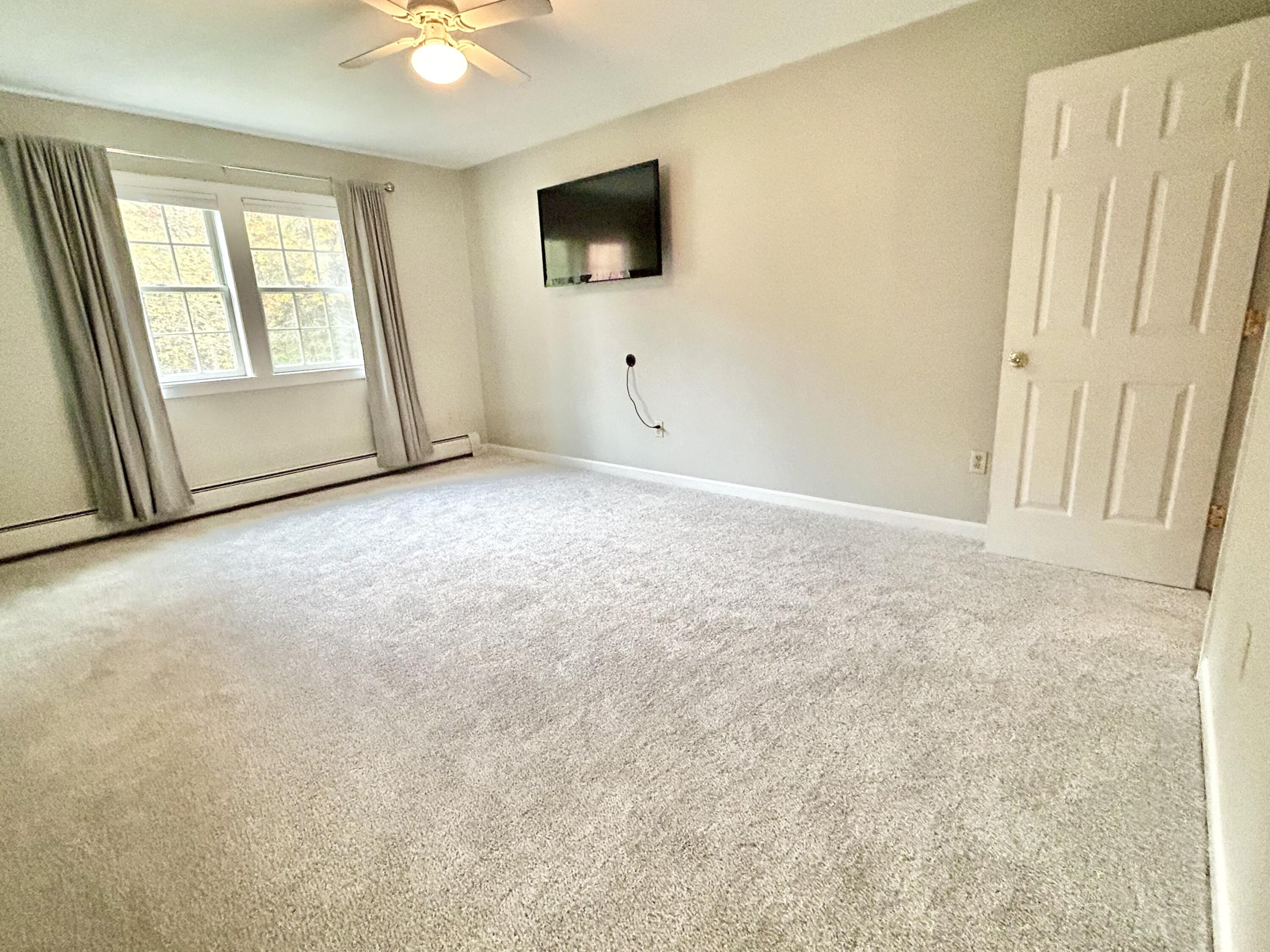 18 Tamarac Road Ellsworth, ME 04605 - Photo 20 of 41 Primary ensuite