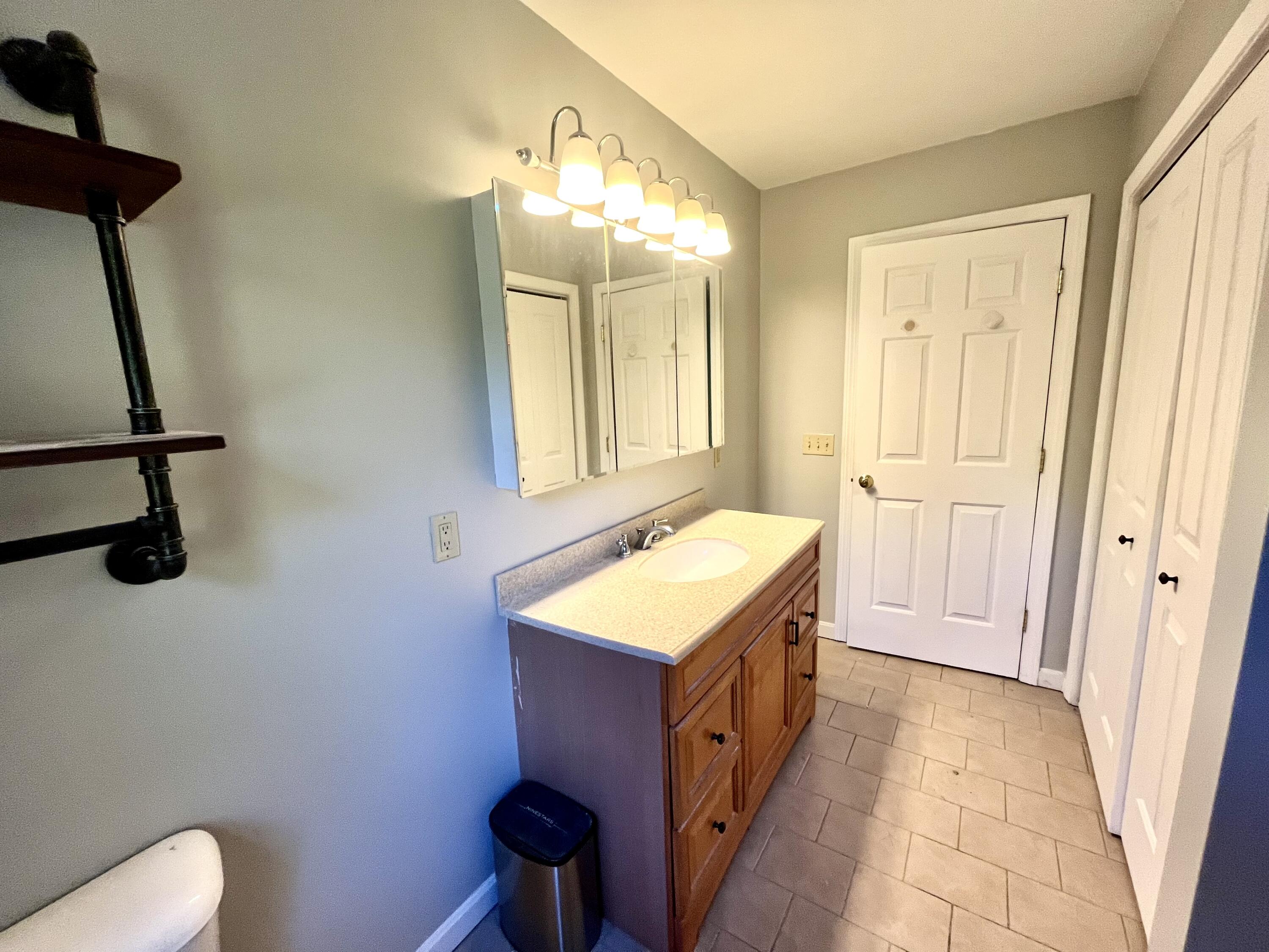 18 Tamarac Road Ellsworth, ME 04605 - Photo 26 of 41 Primary bath