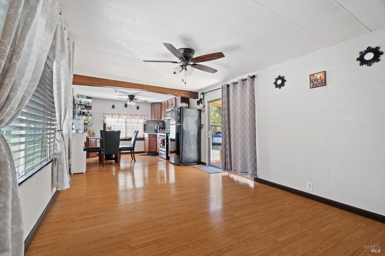 4801 North State Street, Unit 15 Ukiah, CA 95482 - Photo 8 of 21