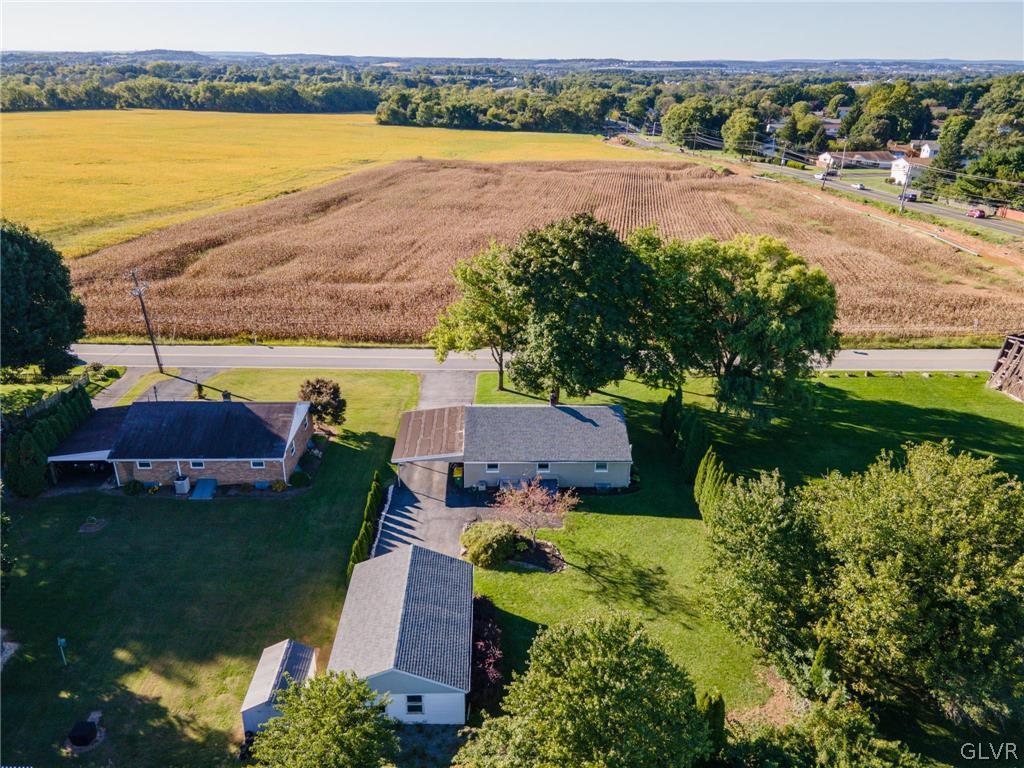 7516 Quarry Road Alburtis, PA 18011 - Photo 8 of 35 Gallery Image 8