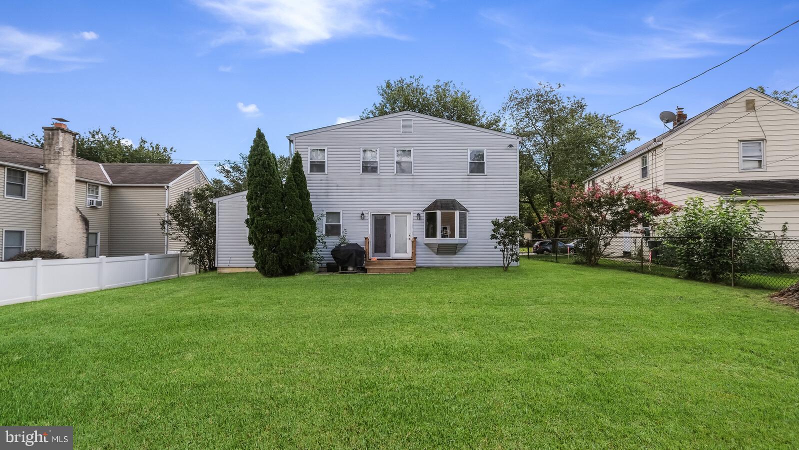 302 Greenhill Road Willow Grove, PA 19090 - Photo 33 of 36 Gallery Image 33
