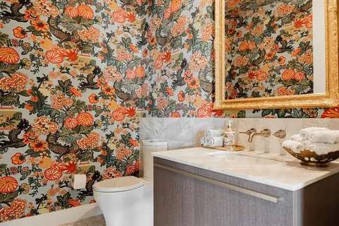 $2,600,000 | 3130 North Harwood Street, Unit 2006, Dallas, TX 75201