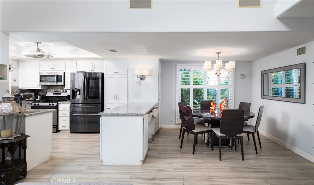 13141 Ranchwood Road Tustin, CA 92782 - Photo 8 of 29 Gallery Image 8
