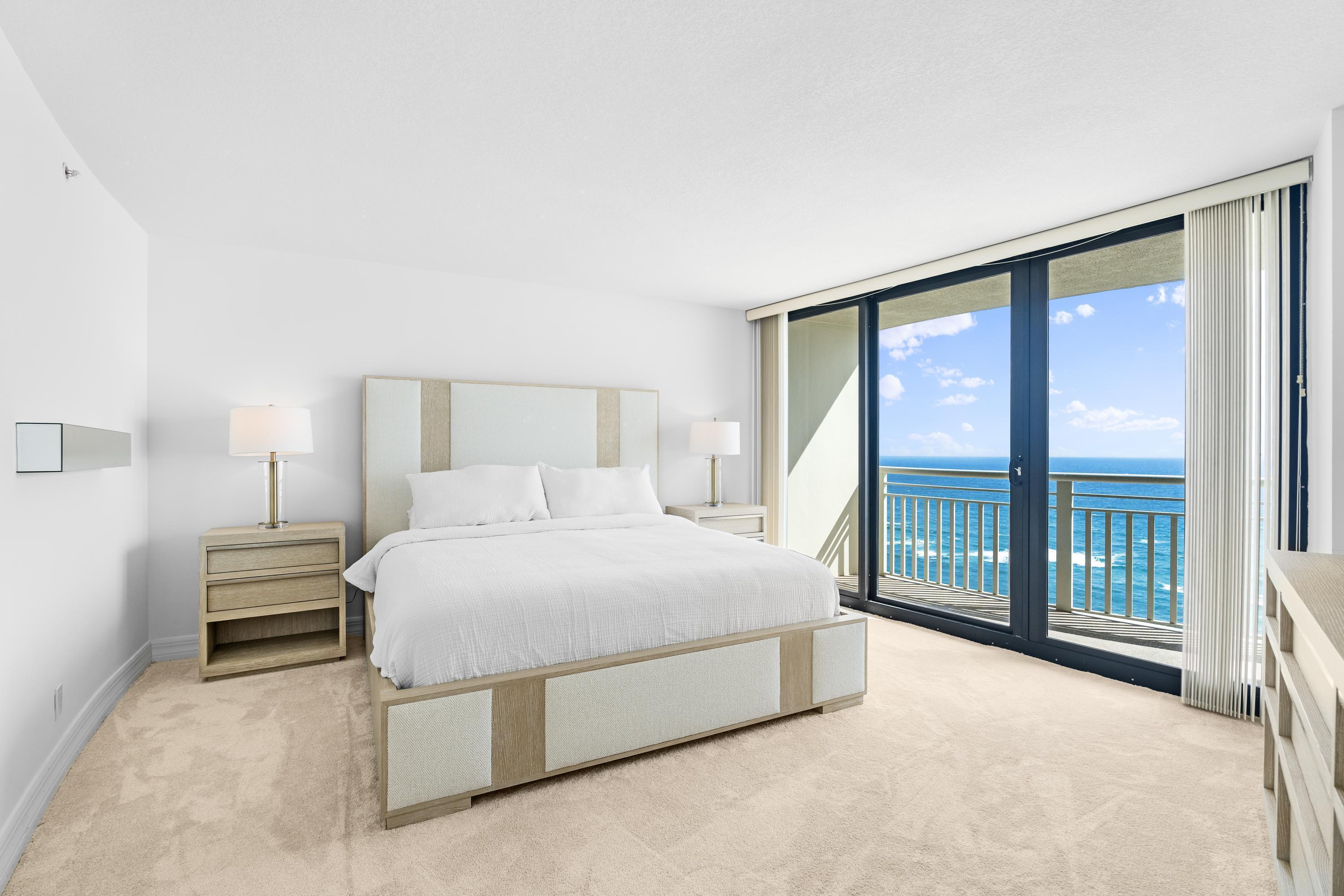3000 North Ocean Drive, Unit 28E Riviera Beach, FL 33404 - Photo 4 of 16 --22