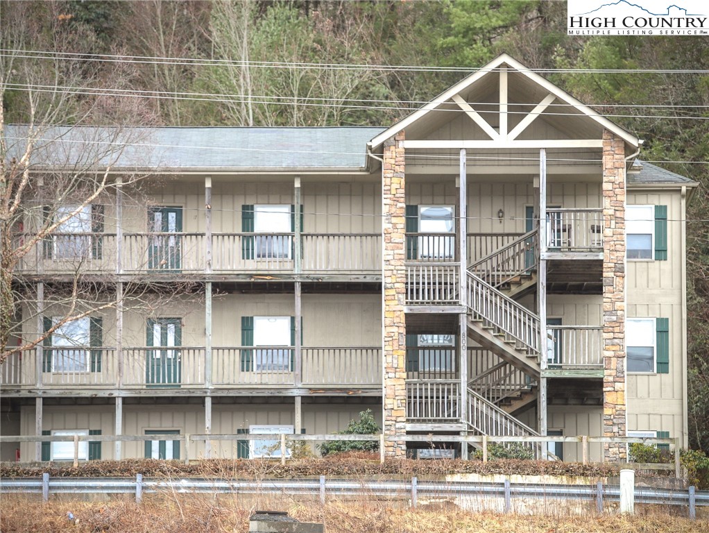 800 Meadowview Drive, Unit 12 Boone, NC 28607 - Photo 2 of 12 a front view of a large building