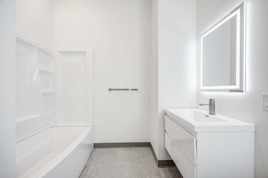 80 Middlesex Street, Unit 206 Lowell, MA 01852 - Photo 15 of 24