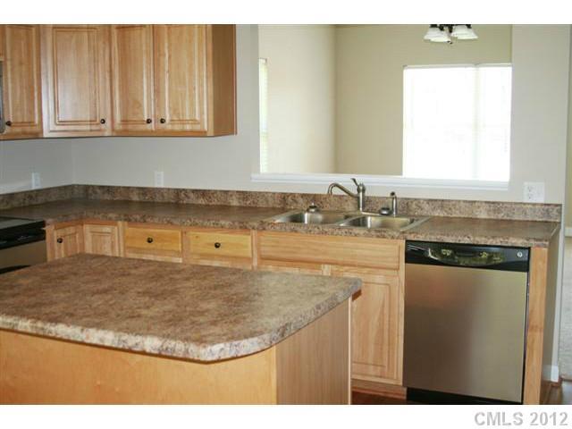 329 Eagle Creek Road Clover, SC 29710 - Photo 4 of 16 Gallery Image 4