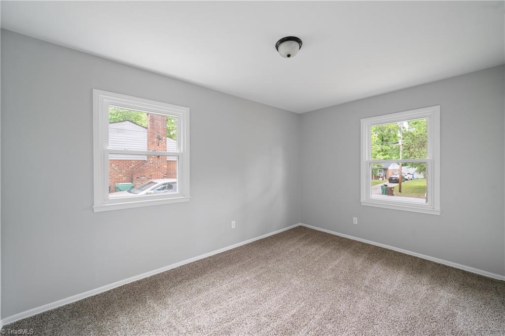 802 Miriam Avenue High Point, NC 27263 - Photo 24 of 33