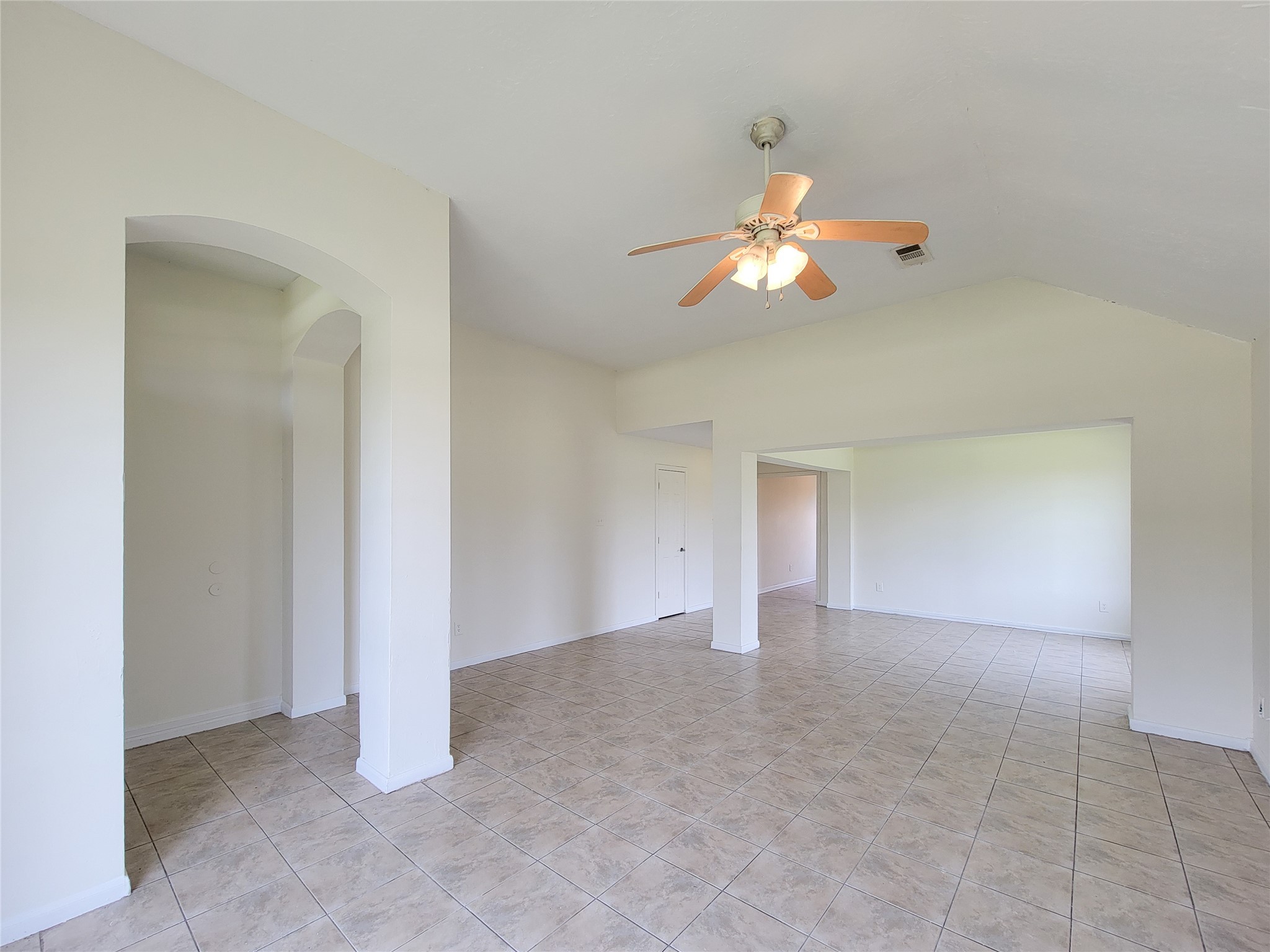 3307 Pine Dust Lane Spring, TX 77373 - Photo 4 of 28 a view of an empty room
