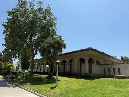 $589,000 | 24369 La Glorita Circle, Newhall, CA 91321