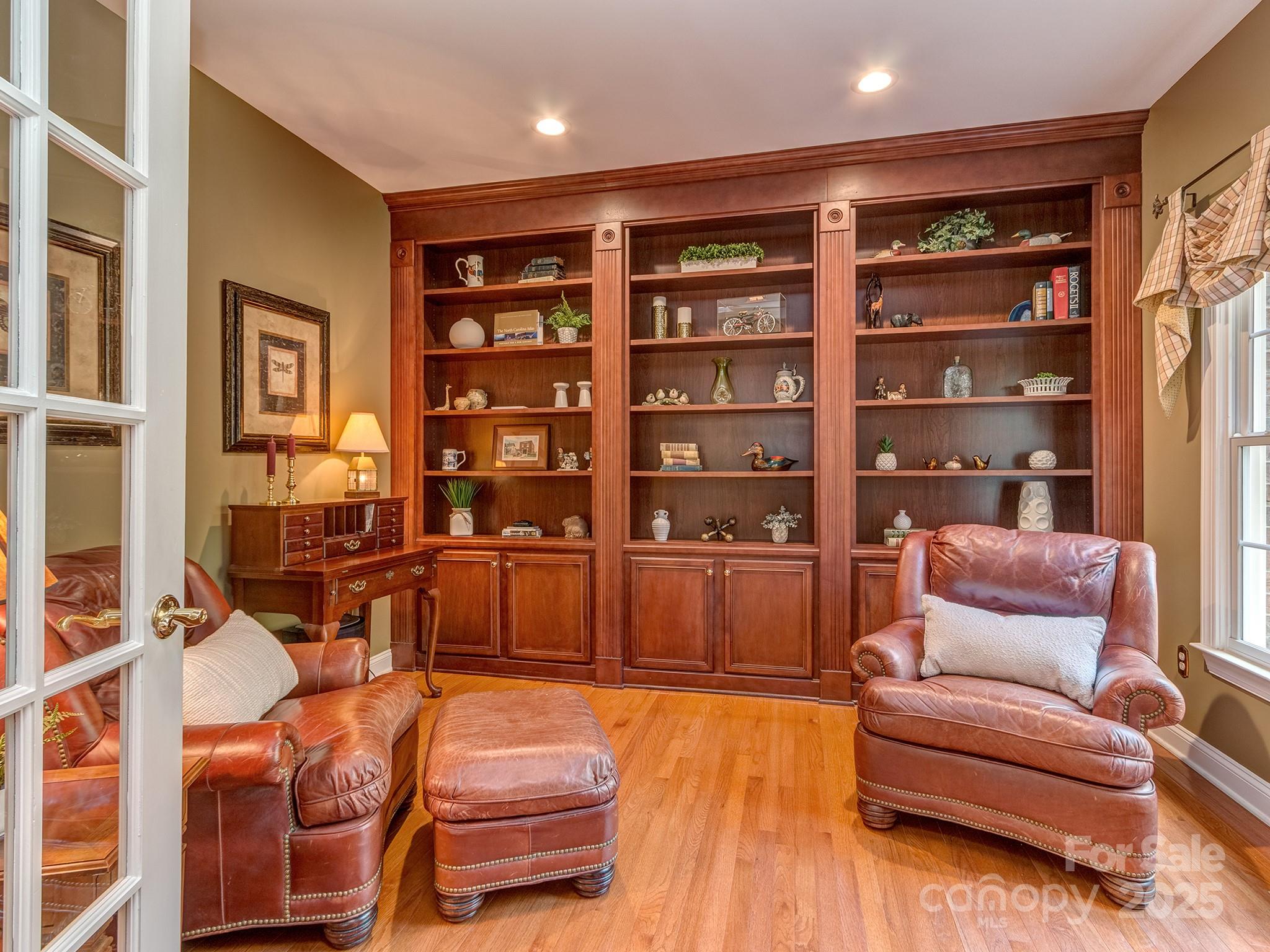 2004 Maynard Road Charlotte, NC 28270 - Photo 17 of 35 Gallery Image 17