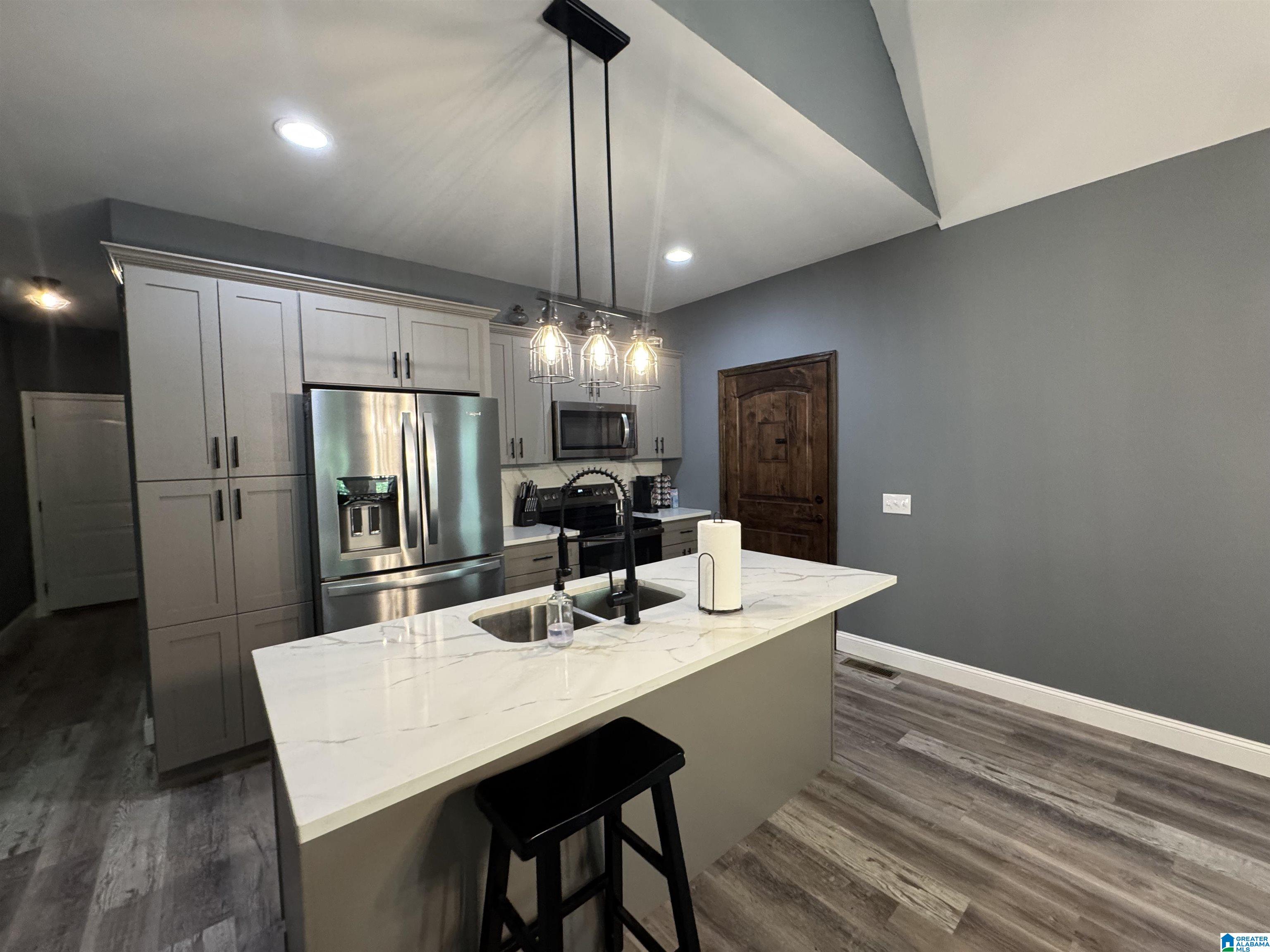61 Robbins Road Warrior, AL 35180 - Photo 23 of 56