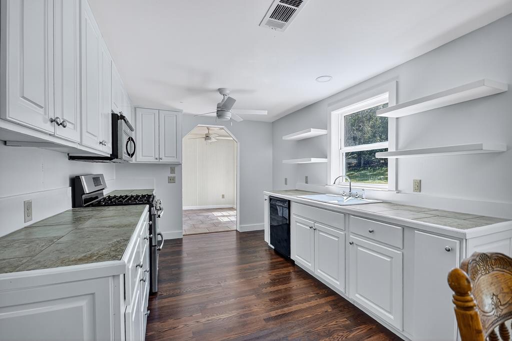 1281 Deavers Road Blairsville, GA 30512 - Photo 13 of 90 Gallery Image 13
