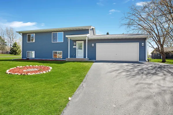 $325,000 | 710 South Piety Street, Ellsworth, WI 54011