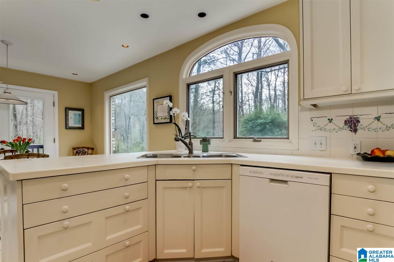 4632 Pine Mountain Road Birmingham, AL 35213 - Photo 12 of 42