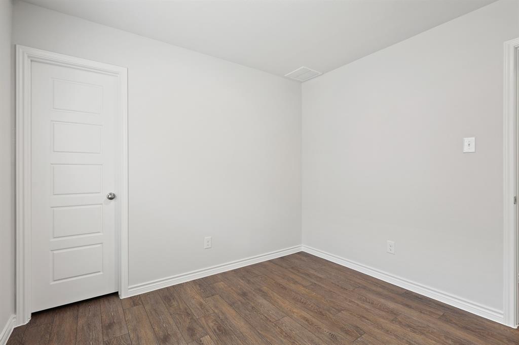 1600 Romans Road Ennis, TX 75119 - Photo 13 of 19
