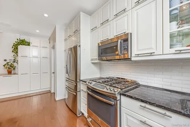 $1,128,000 | 64-68 83rd Place | Middle Village