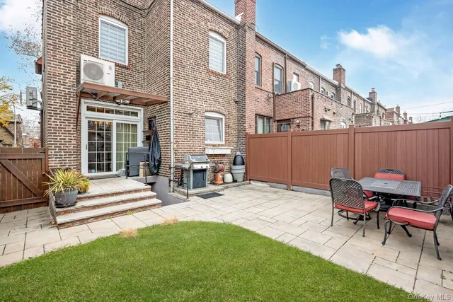 $1,128,000 | 64-68 83rd Place | Middle Village