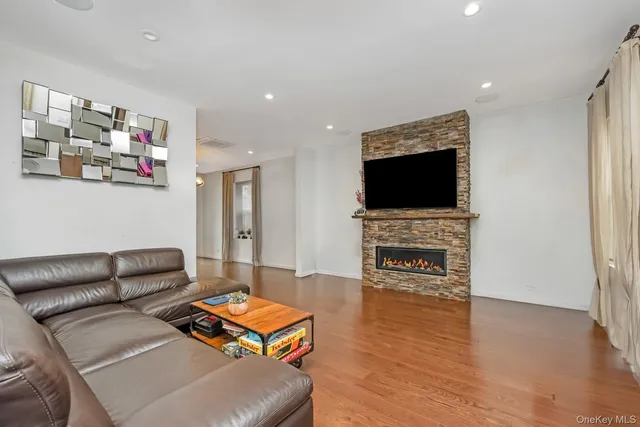 $1,128,000 | 64-68 83rd Place | Middle Village