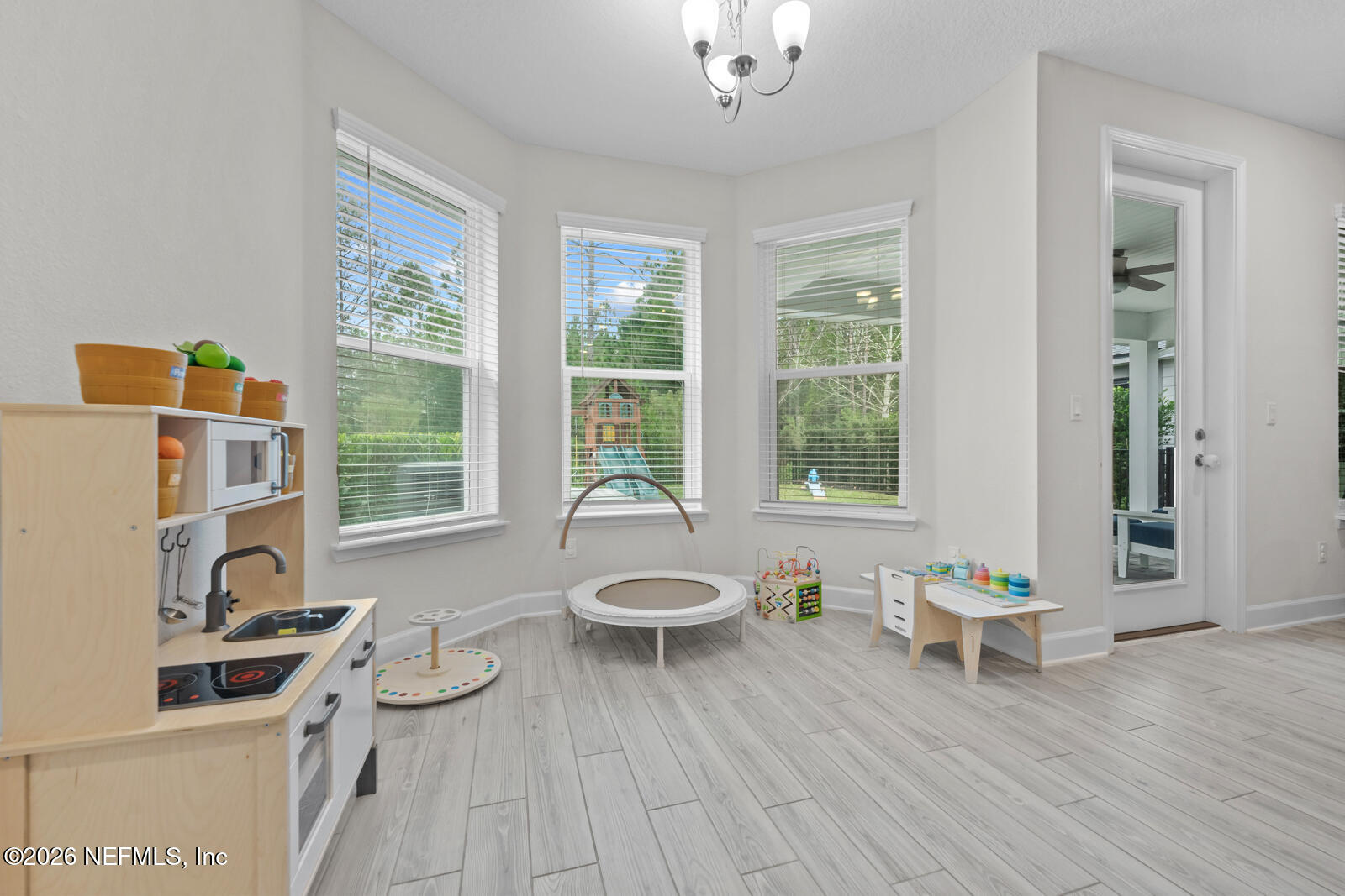9742 Invention Lane Jacksonville, FL 32256 - Photo 13 of 53 Bay Window in Breakfast Nook