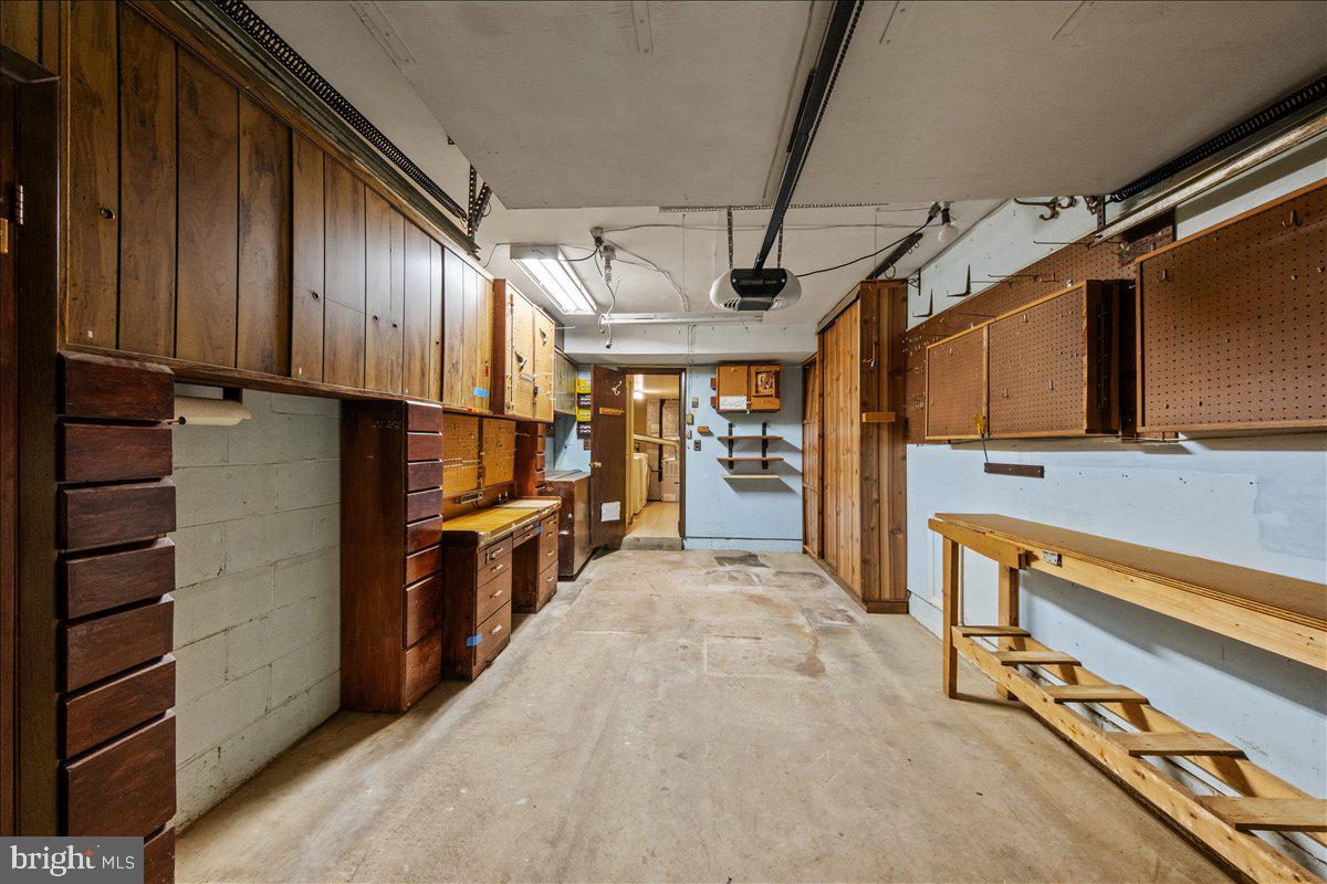 1638 Lawncrest Lane Clementon, NJ 08021 - Photo 14 of 41