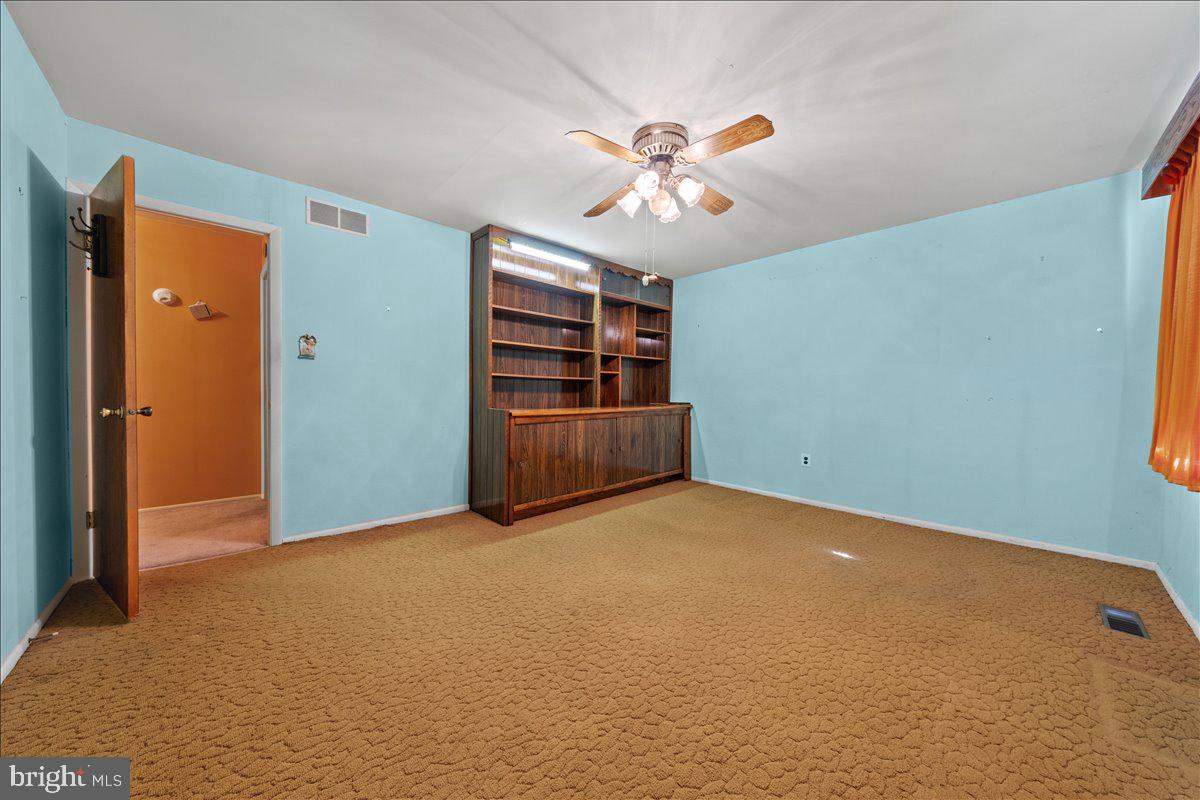 1638 Lawncrest Lane Clementon, NJ 08021 - Photo 21 of 41