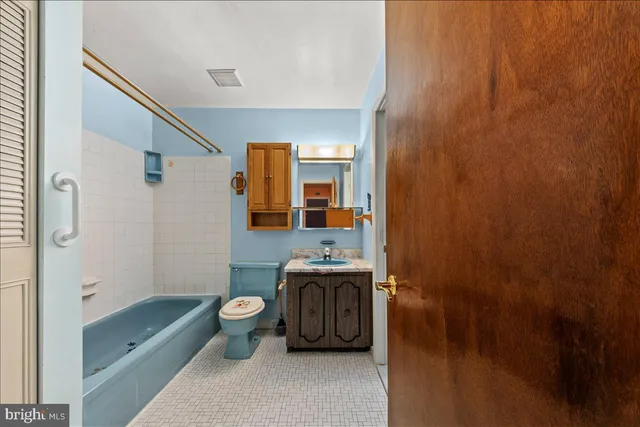 $199,900 | 1638 Lawncrest Lane, Clementon, NJ 08021