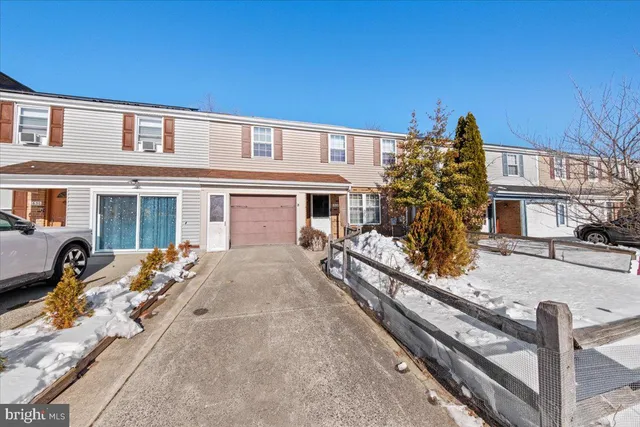 $199,900 | 1638 Lawncrest Lane, Clementon, NJ 08021