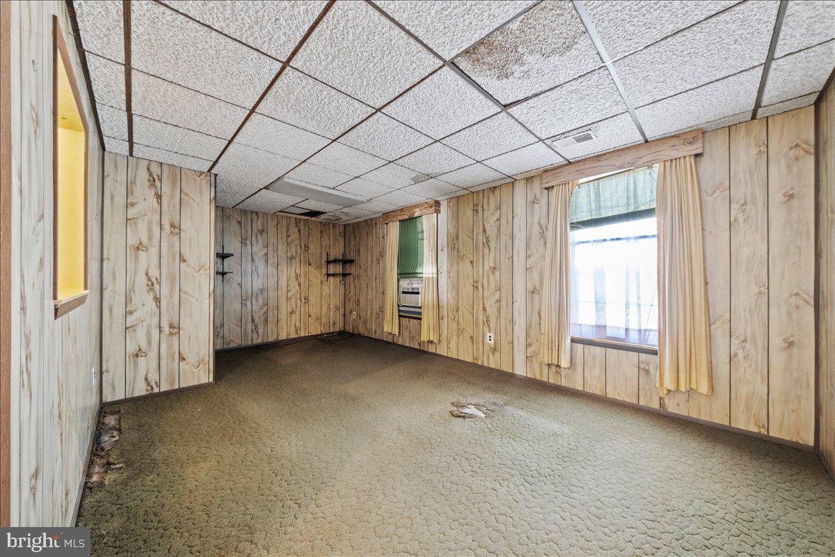 1638 Lawncrest Lane Clementon, NJ 08021 - Photo 8 of 41