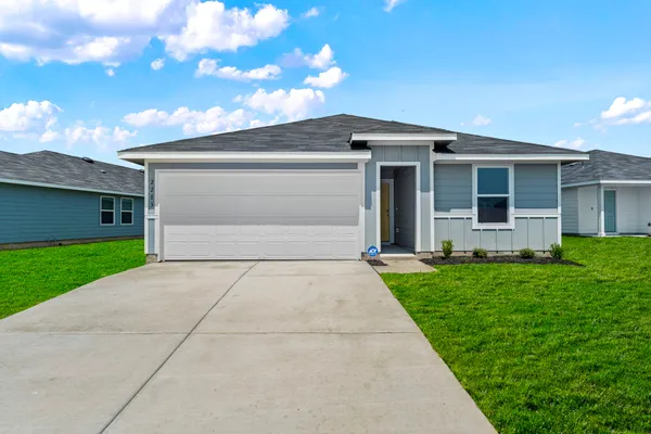 $265,000 | 2203 Loganberry Lane, Luling, TX 78648