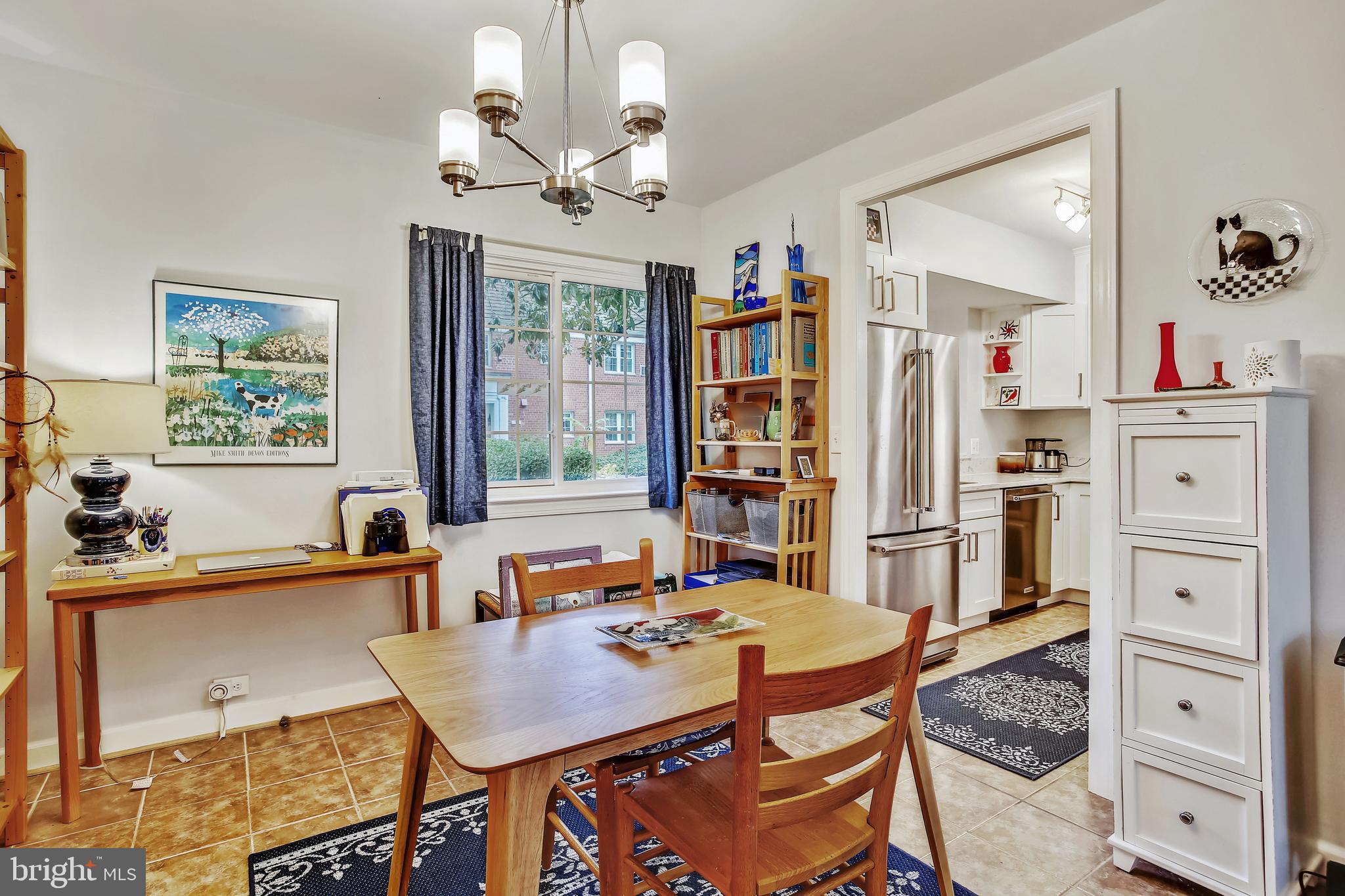 1673 Preston Road, Unit 954 Alexandria, VA 22302 - Photo 11 of 54 Dining Area