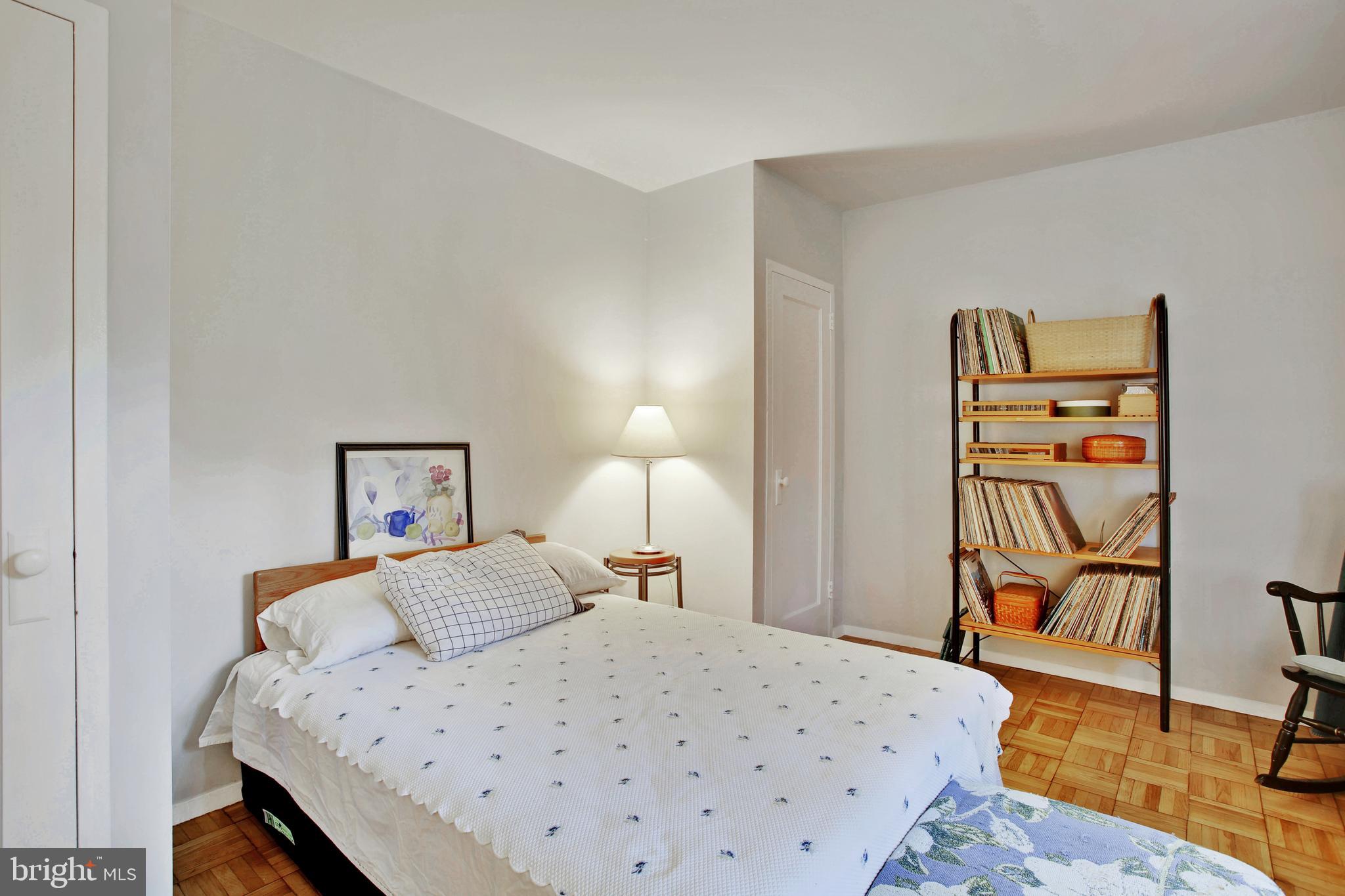 1673 Preston Road, Unit 954 Alexandria, VA 22302 - Photo 23 of 54 Bedroom