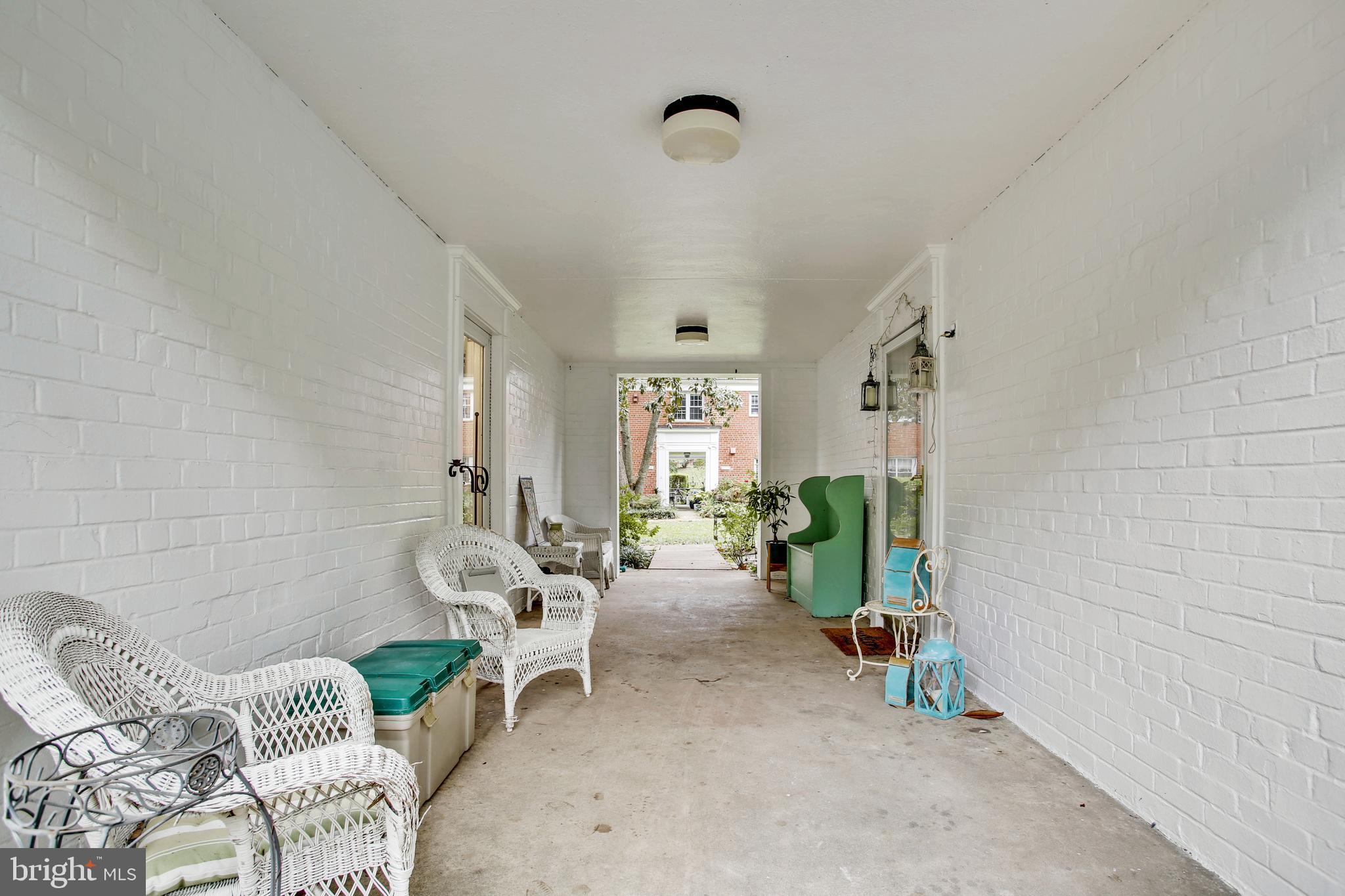 1673 Preston Road, Unit 954 Alexandria, VA 22302 - Photo 30 of 54 Exterior - Walk