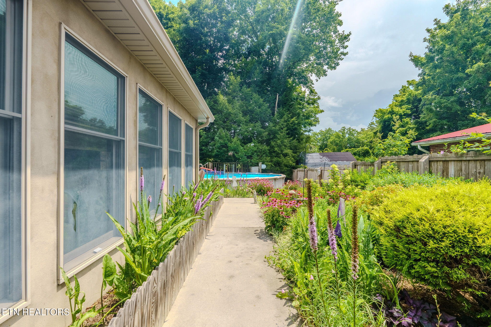 129 Rector Drive Harrogate, TN 37752 - Photo 44 of 49 46-web-or-mls-129-rector-dr