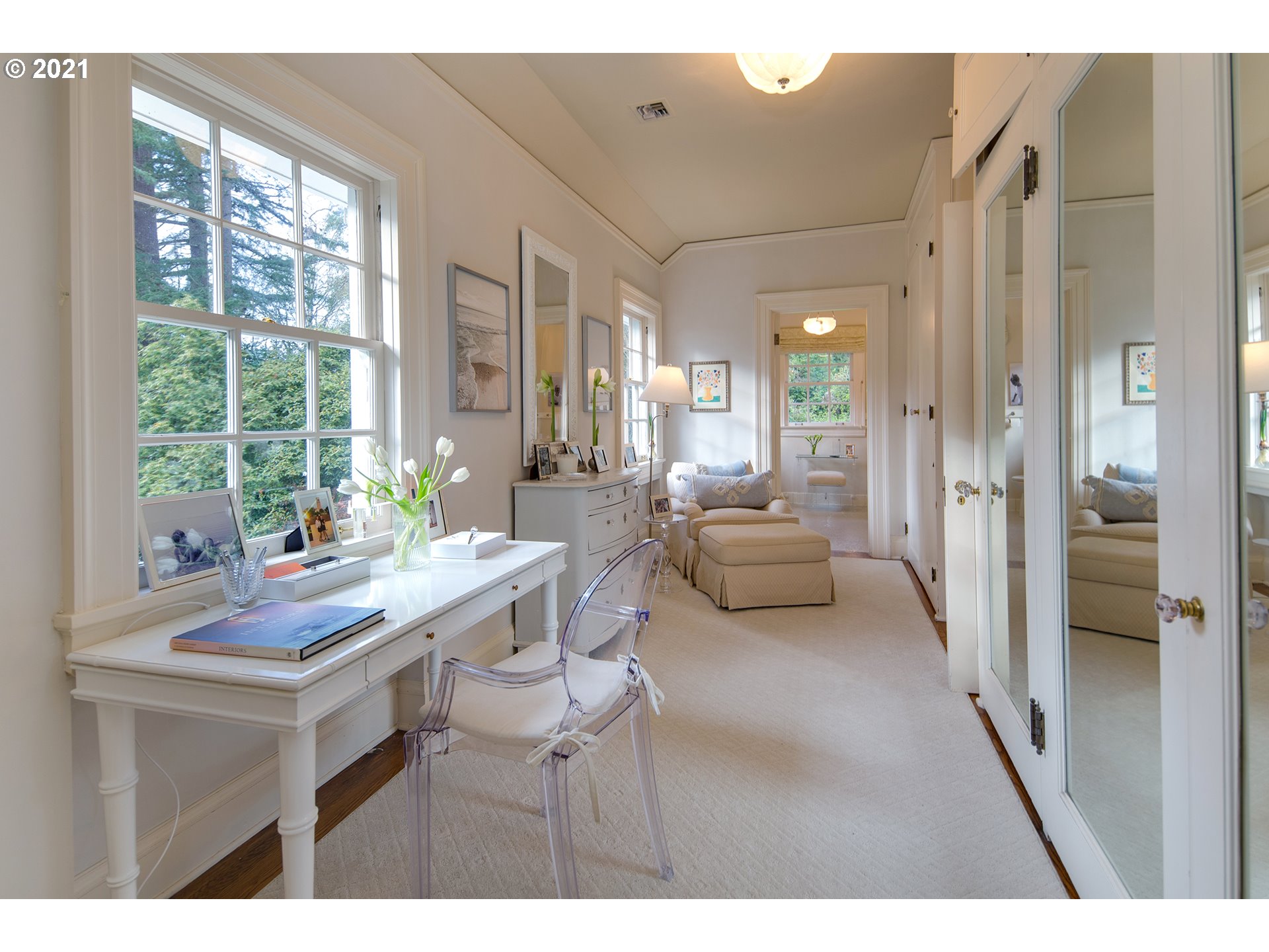 1600 South Greenwood Road Portland, OR 97219 - Photo 16 of 32 Gallery Image 16