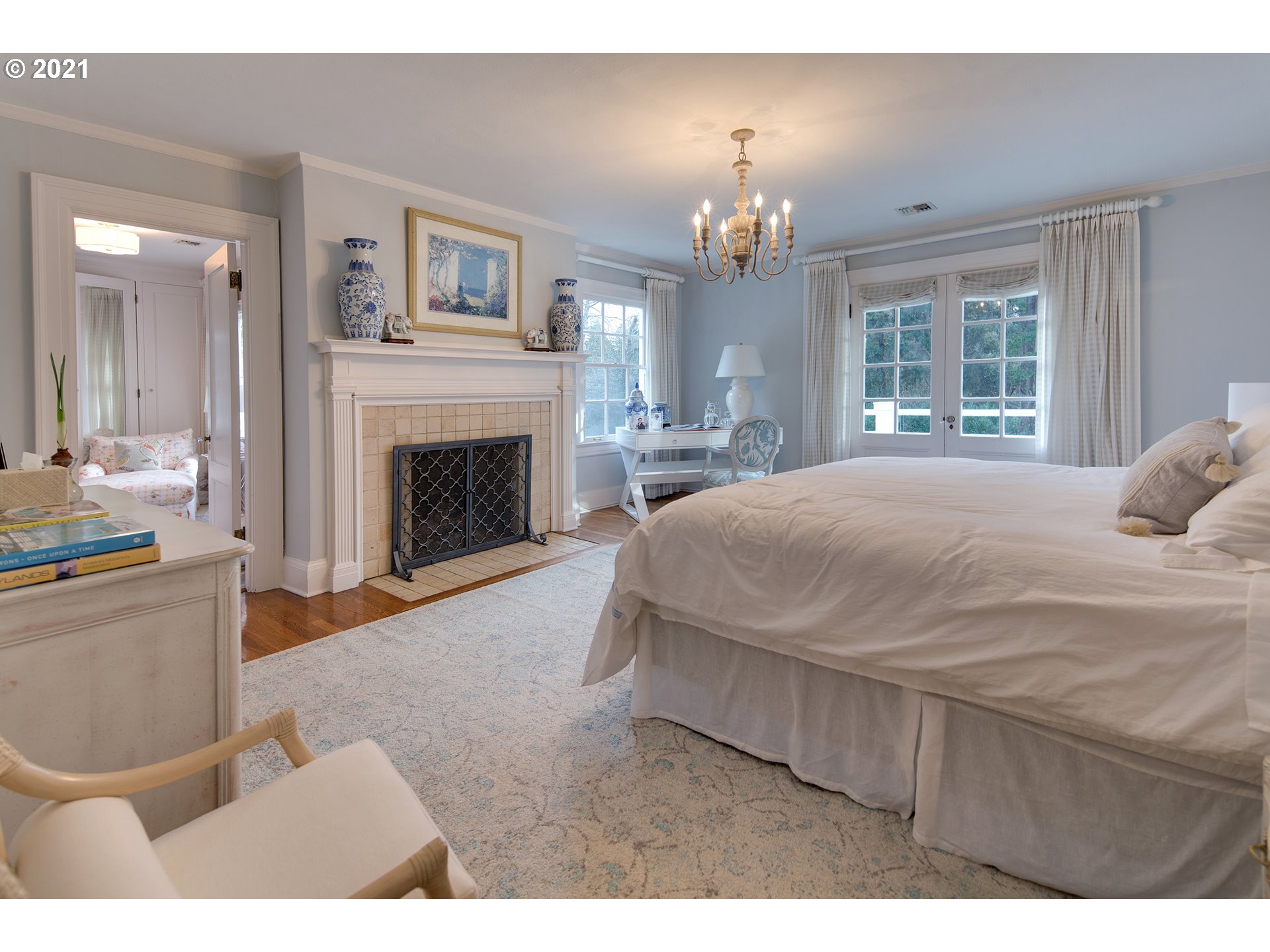 1600 South Greenwood Road Portland, OR 97219 - Photo 20 of 32 Gallery Image 20