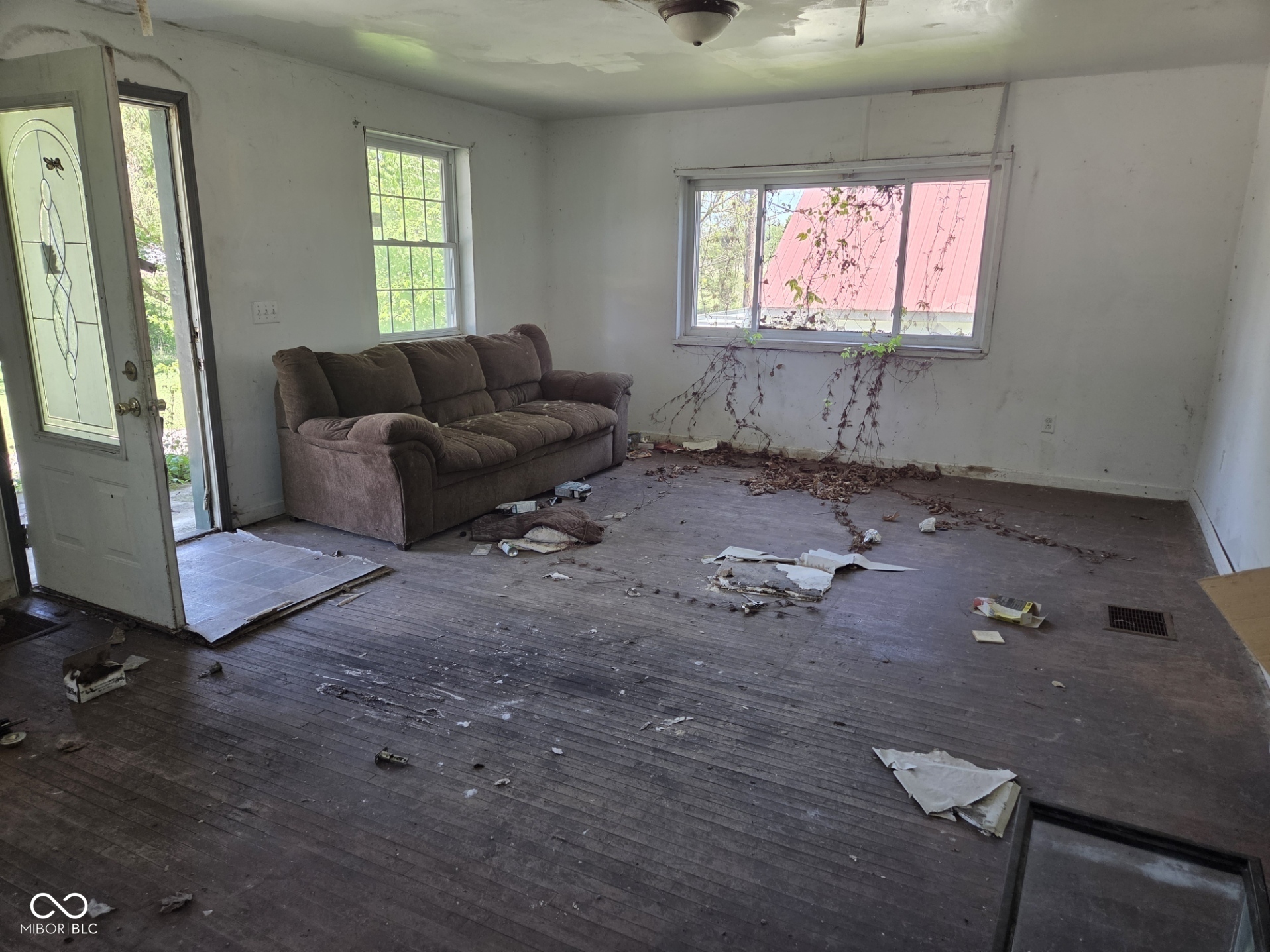 5405 East High School Road Butlerville, IN 47223 - Photo 4 of 9