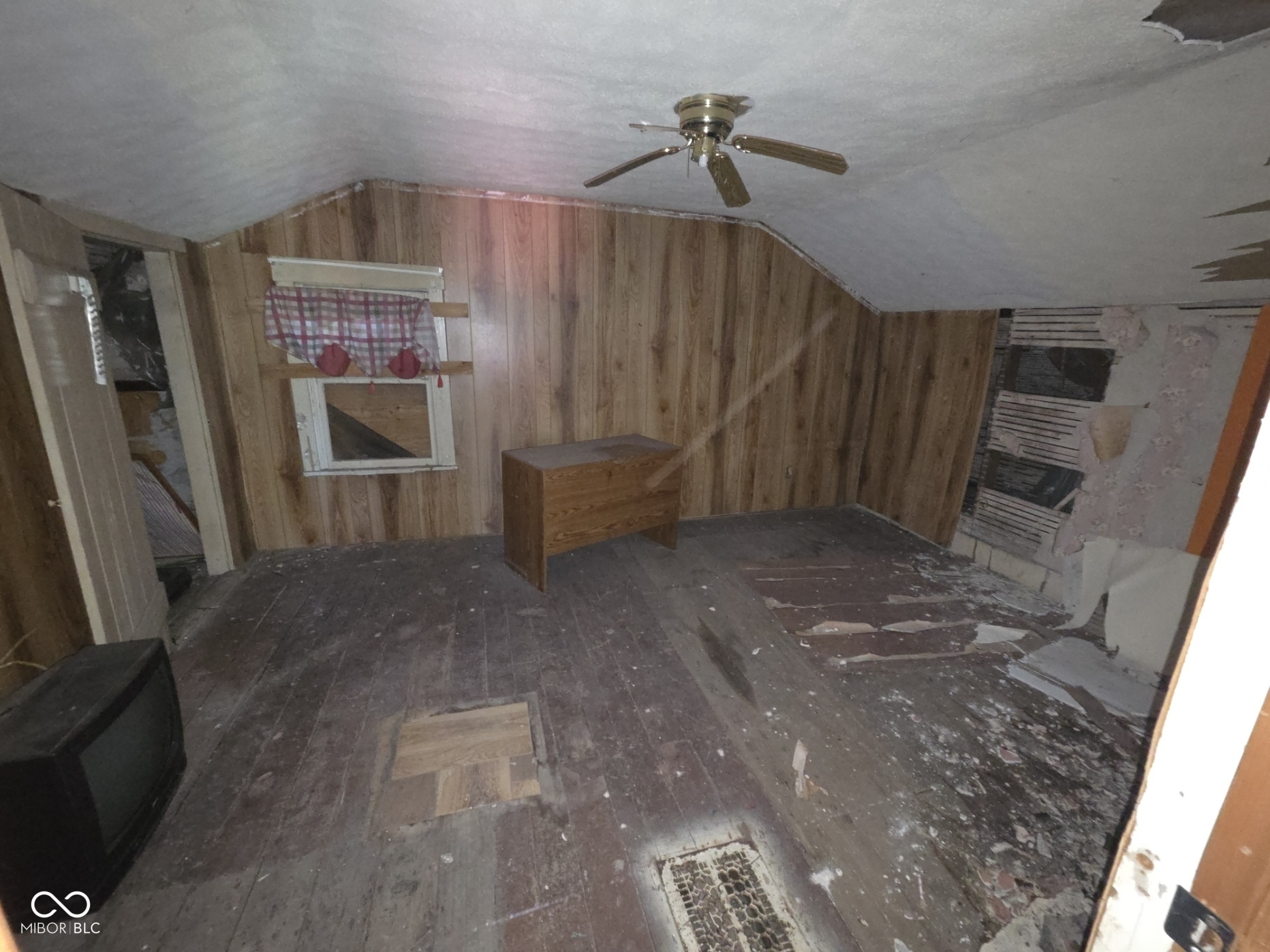 5405 East High School Road Butlerville, IN 47223 - Photo 9 of 9