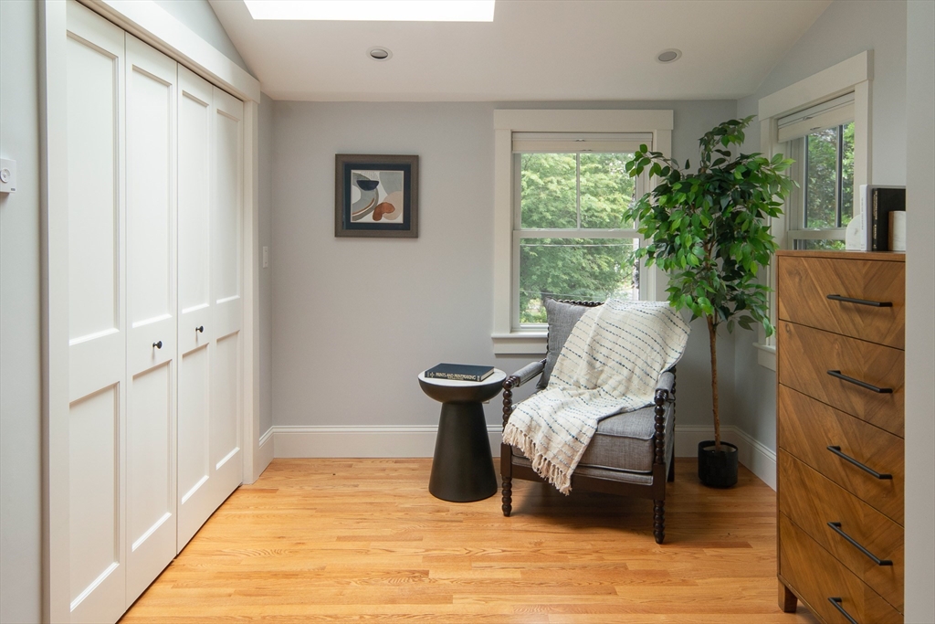 141-143 Oakley Road Belmont, MA 02478 - Photo 16 of 40
