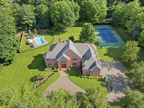 $1,950,000 | 637 South Mountain Road, New City, NY 10956