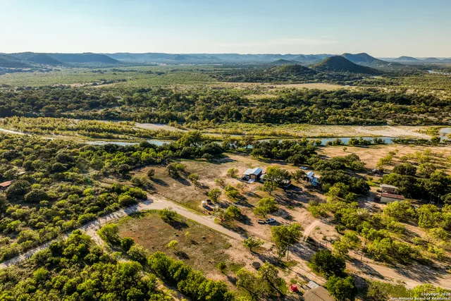 $875,000 | 4991 Cr 416 # 55 N, Camp Wood, TX 78833