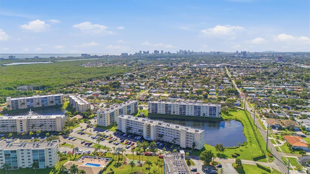 311 Southeast 3rd Street, Unit 410 Dania Beach, FL 33004 - Photo 46 of 51